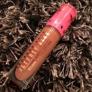 Jeffree Star Cosmetics - Celebrity Skin liquid lip